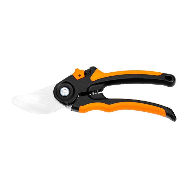 T103 Bypass Pruning Shears